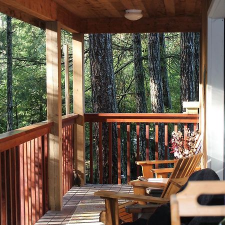 Bed and Breakfast The Perch On Gabriola Экстерьер фото