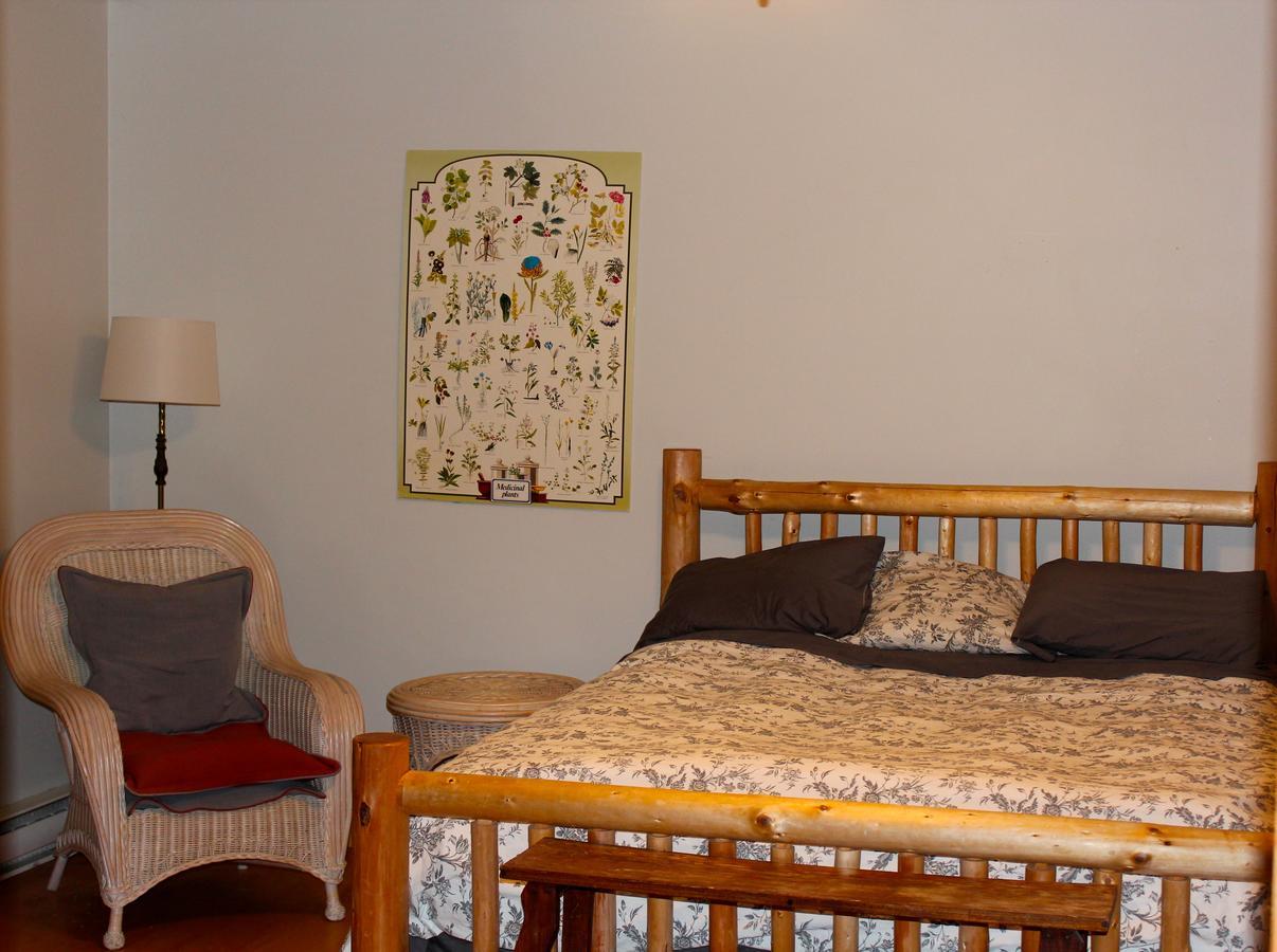 Bed and Breakfast The Perch On Gabriola Экстерьер фото