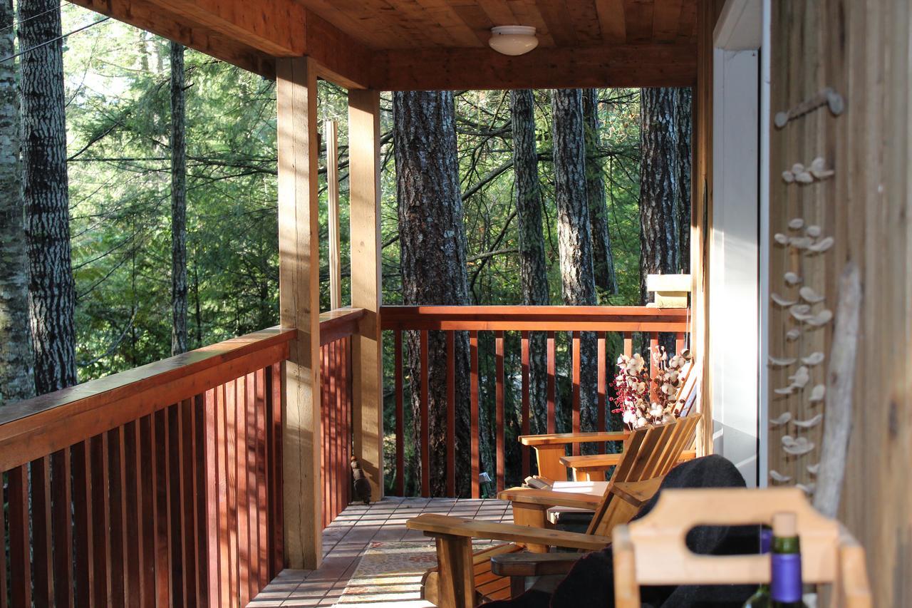 Bed and Breakfast The Perch On Gabriola Экстерьер фото